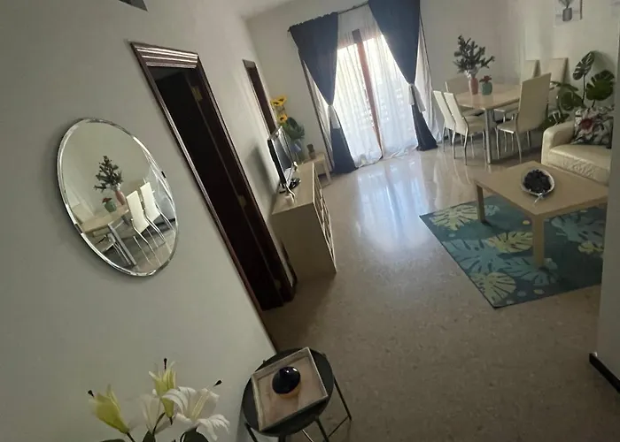Céntrico piso con galería exterior